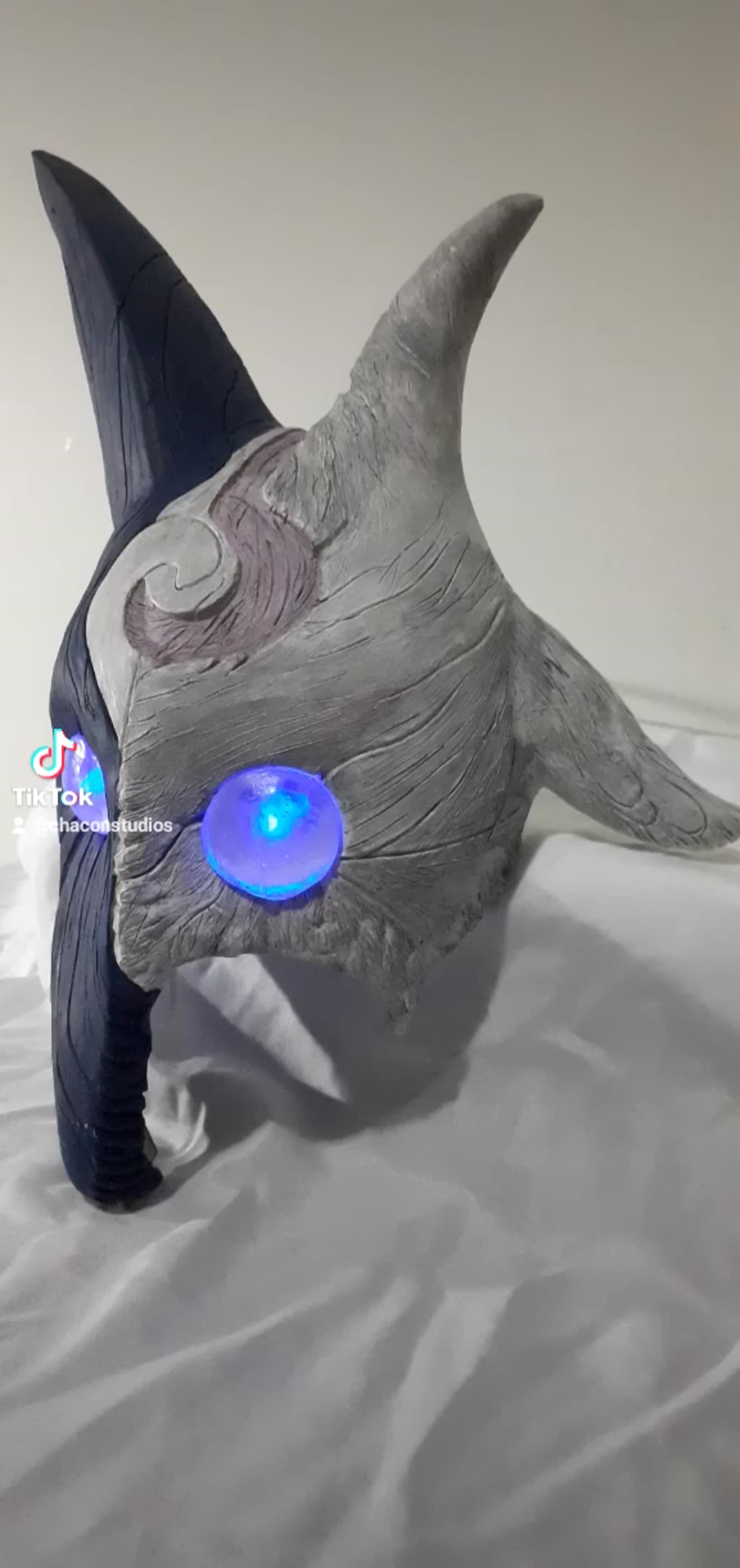 The Faces of Death: Kindred Masks Cosplay Tutorial